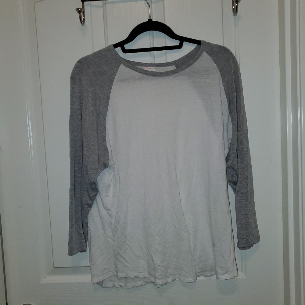Lula Roe Randy baseball tee - Picture 4 of 5